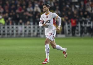 科莫总监：莫拉塔？我不谈论其他俱乐部的球员