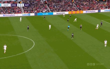 1657143517016094825.gif